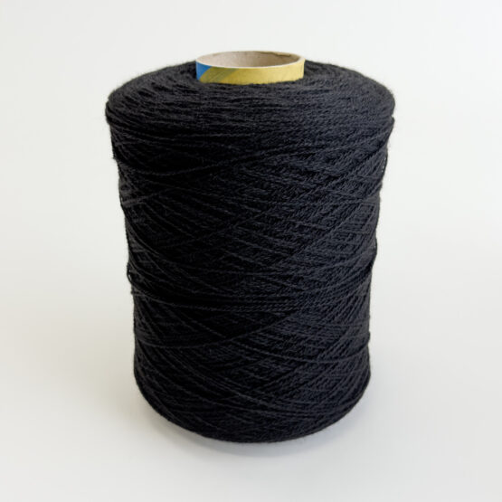 black Rich Black Tufting Yarn | 1200 g