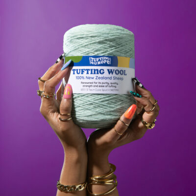 Lichtaqua 500 g Wol Tufting Garen 4 Lichtblauw Tufting Garen op kegel - 100% Nieuw-Zeelands wol