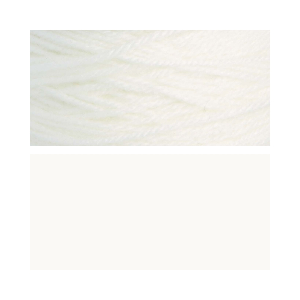 Fil à touffeter en polyester ultra-vif blanc ivoire 2 Fil à touffeter en polyester ultra-vif blanc ivoire – Image 2